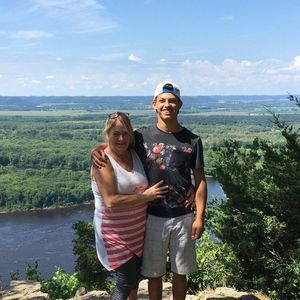 Meet your Posher, Dylan